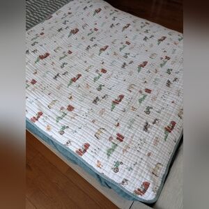 ORGANIC MUSLIN 100 PERCENT COTTON Children's Farm-Themed throw Blanket